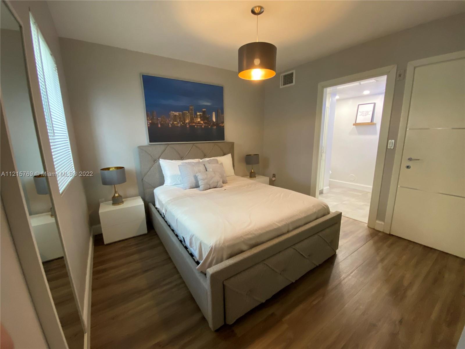 ETRURIA CONDO - Residential Lease