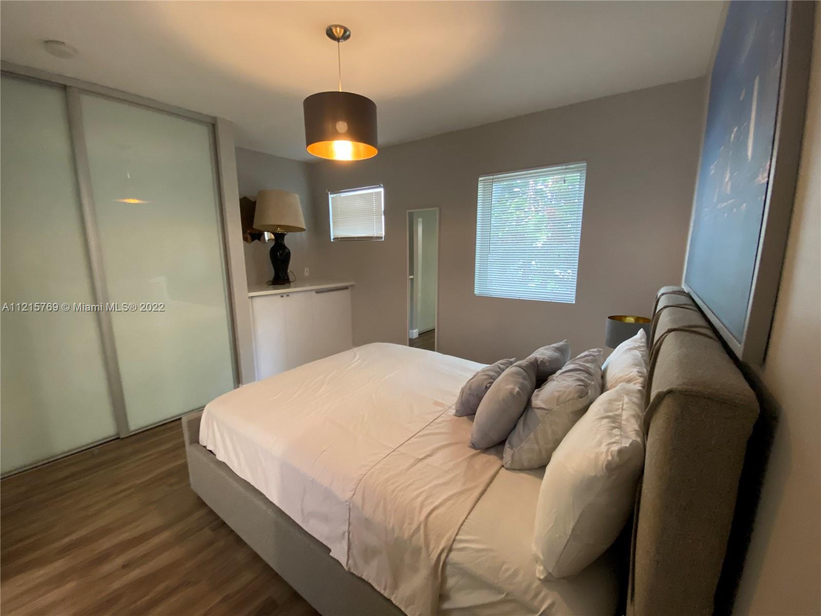 ETRURIA CONDO - Residential Lease