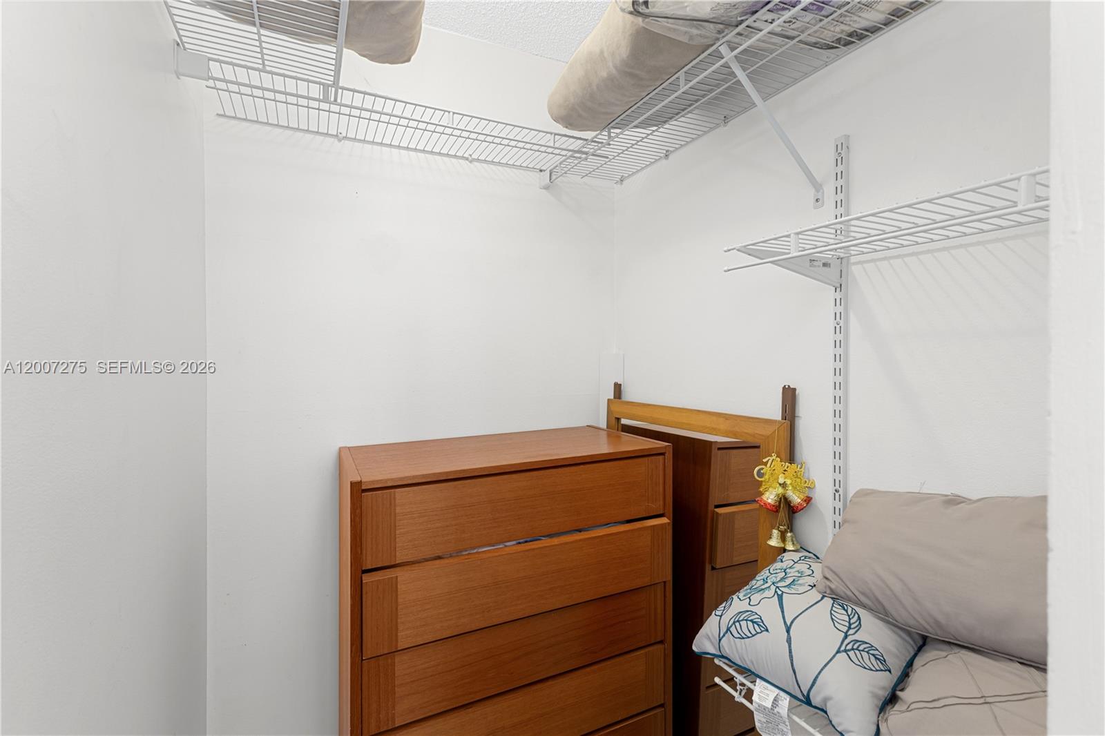 DELPHI TOWERS CONDO - Residential