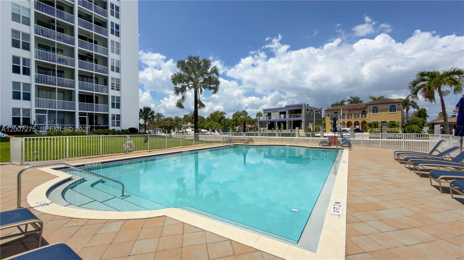 DELPHI TOWERS CONDO - Residential