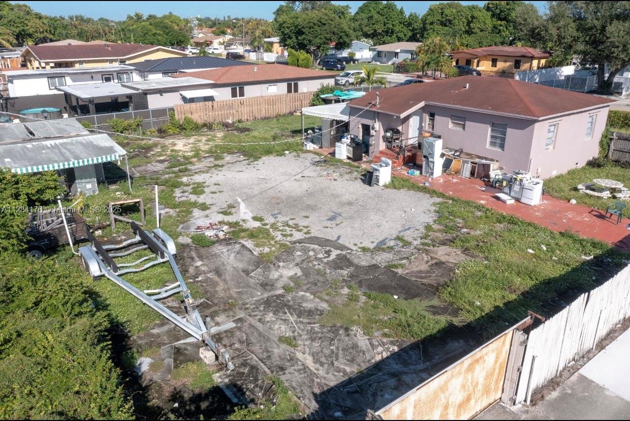 HIALEAH 14TH ADDN REV PL - Residential