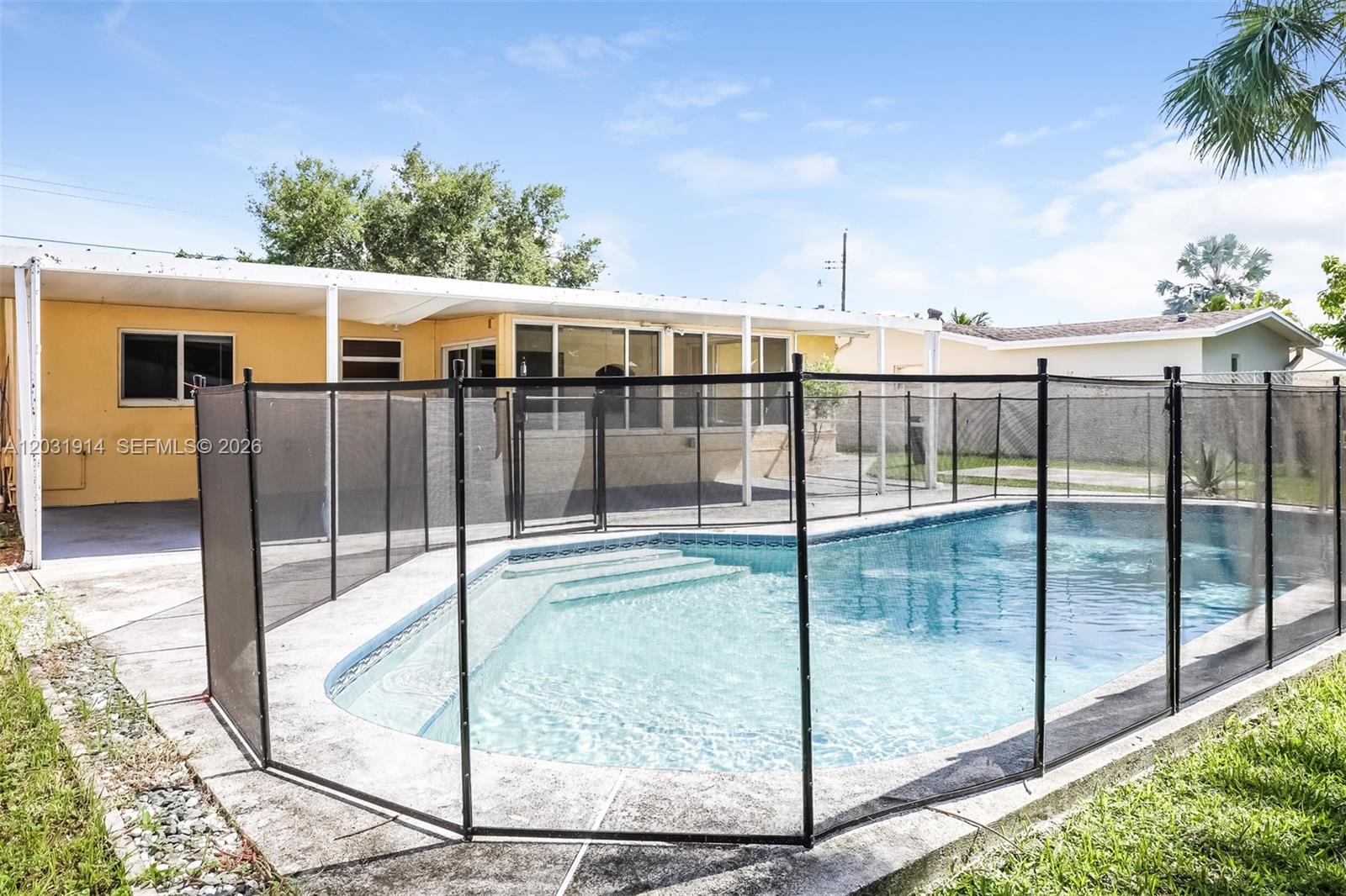 SUNRISE GOLF VILLAGE - Residential Lease