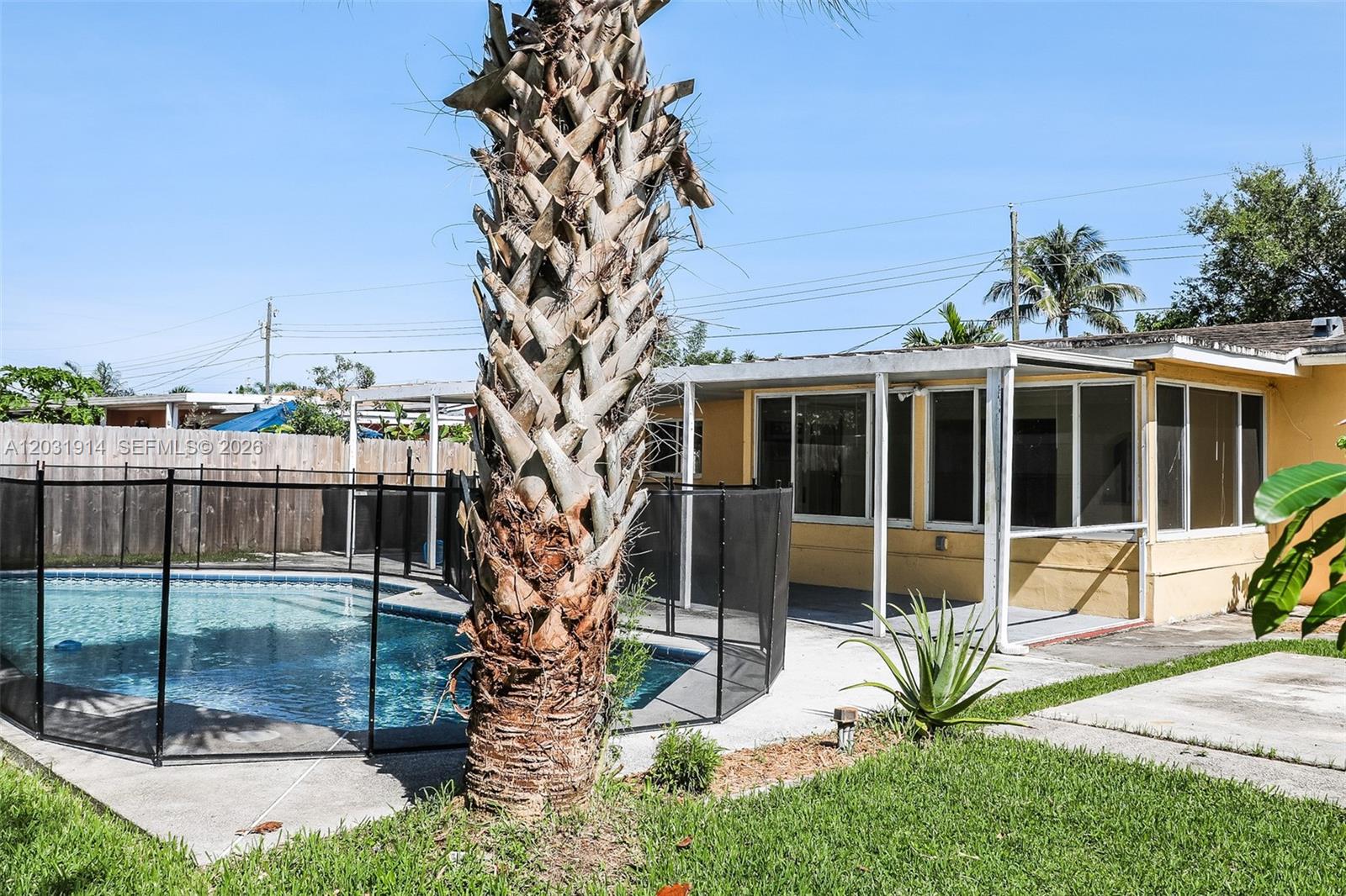 SUNRISE GOLF VILLAGE - Residential Lease