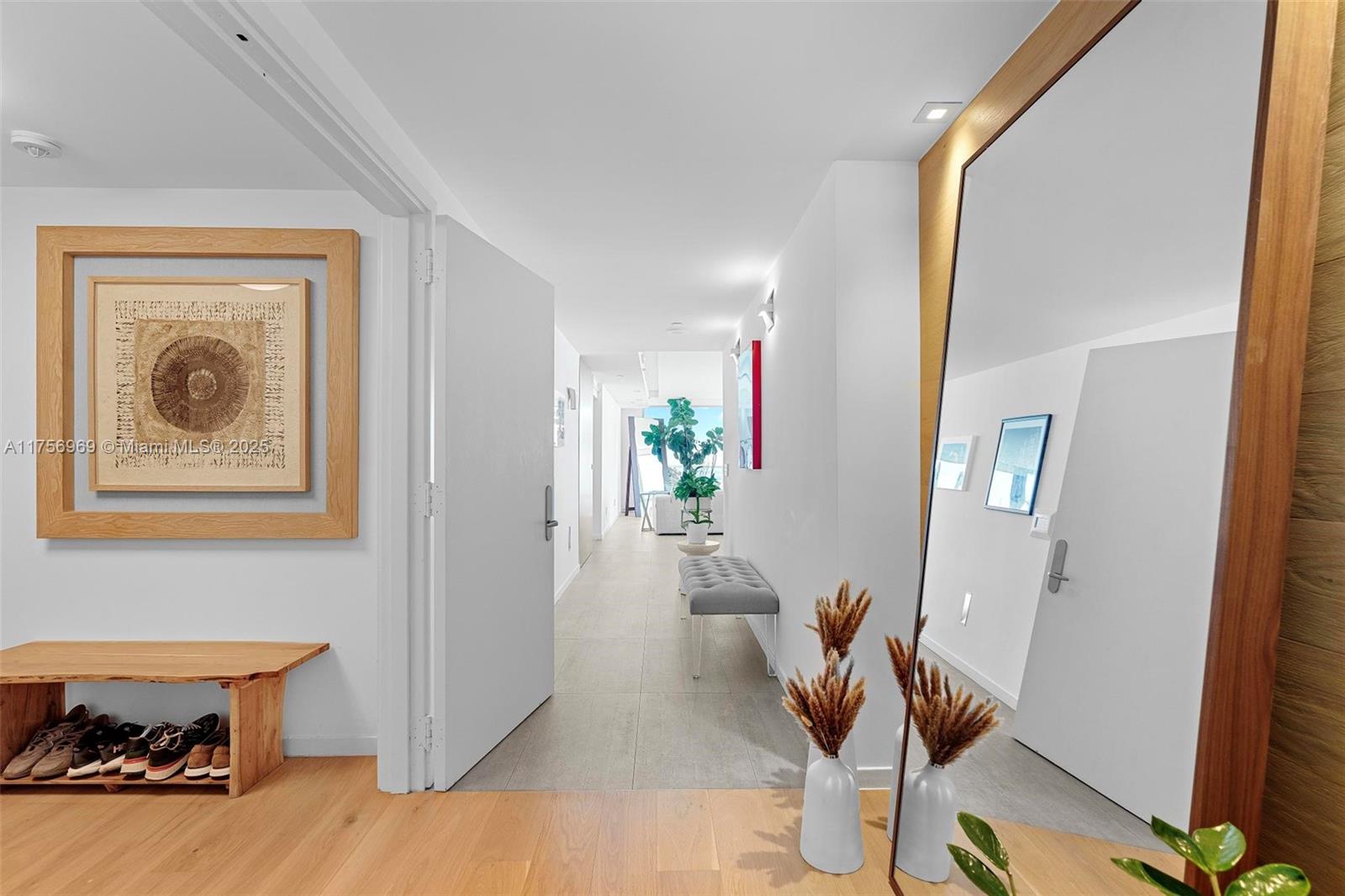 JADE RESIDENCES BRICKELL - Residential