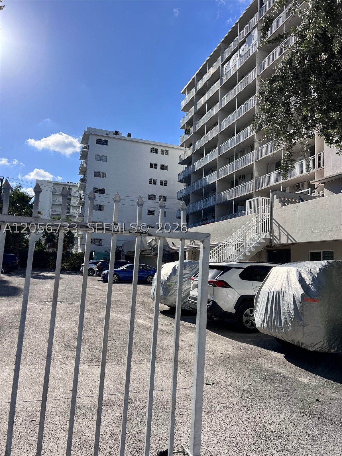 LINCOLN TOWERS CONDO - Residential