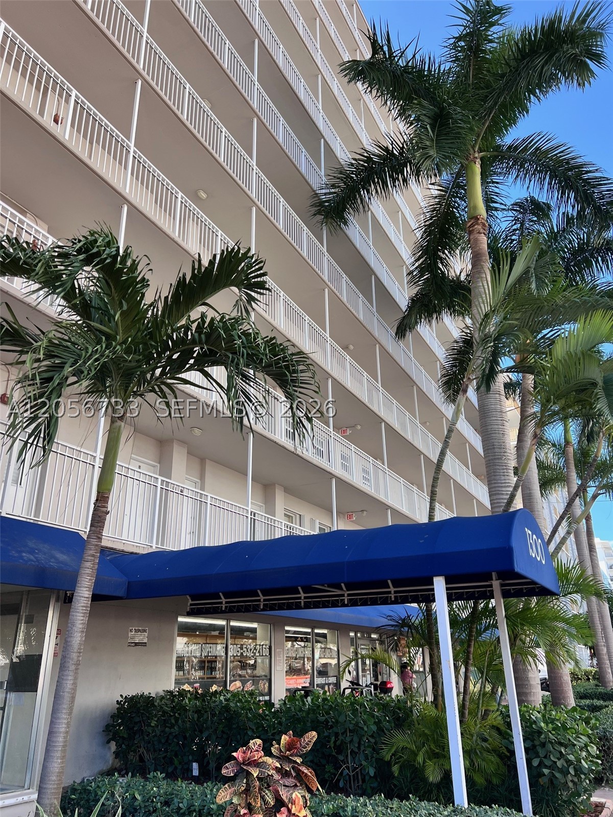LINCOLN TOWERS CONDO - Residential