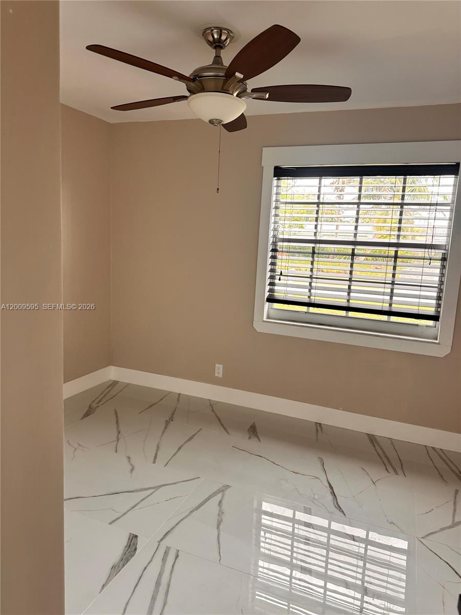PALM BEACH CABANA COLONY - Residential