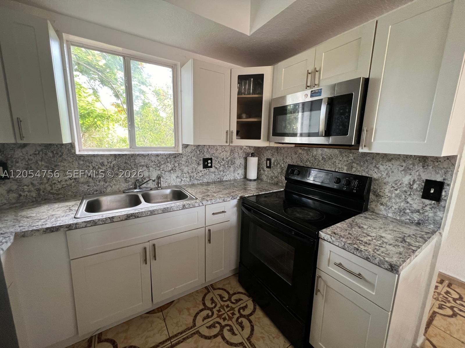 LE TERRACE CONDO - Residential