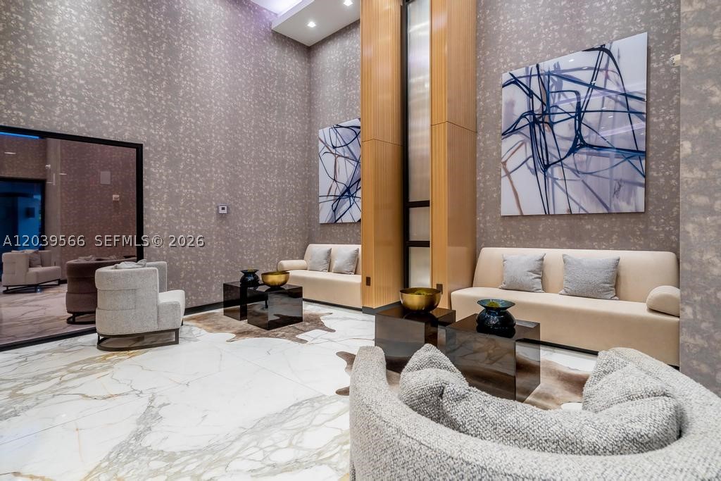 MARINA TOWER CONDO - Residential