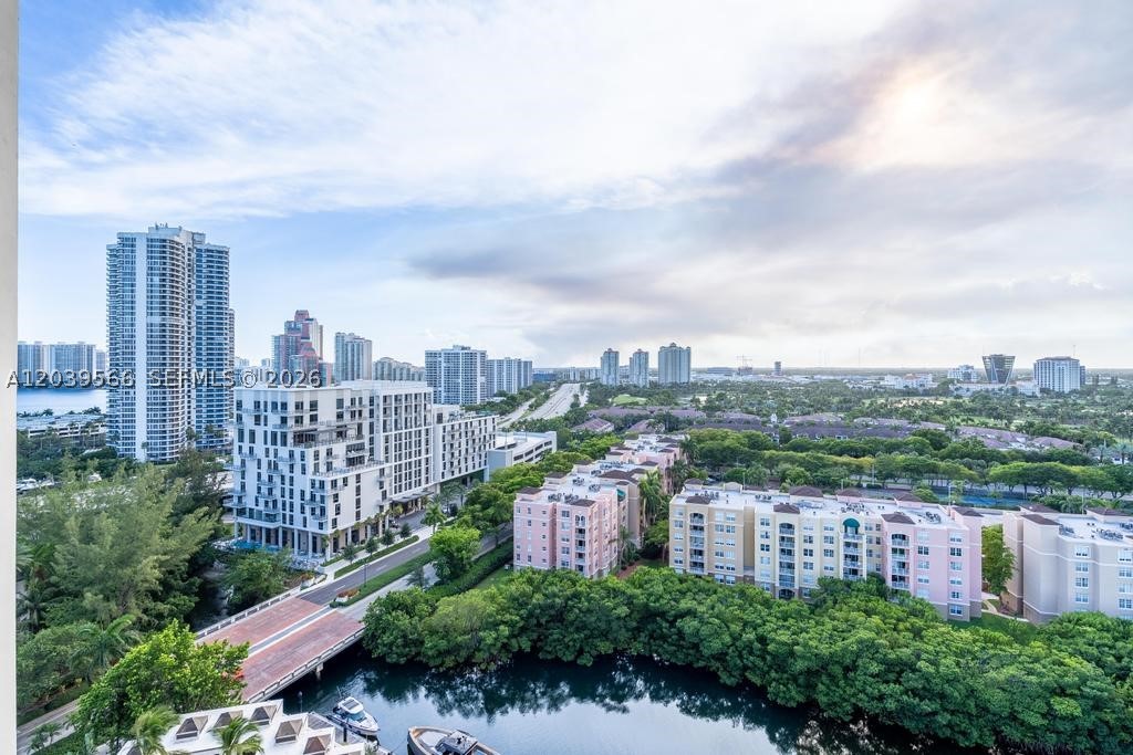 MARINA TOWER CONDO - Residential