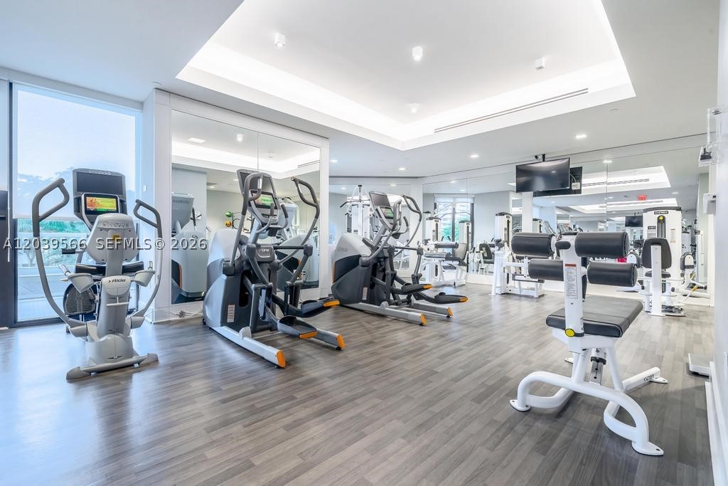 MARINA TOWER CONDO - Residential