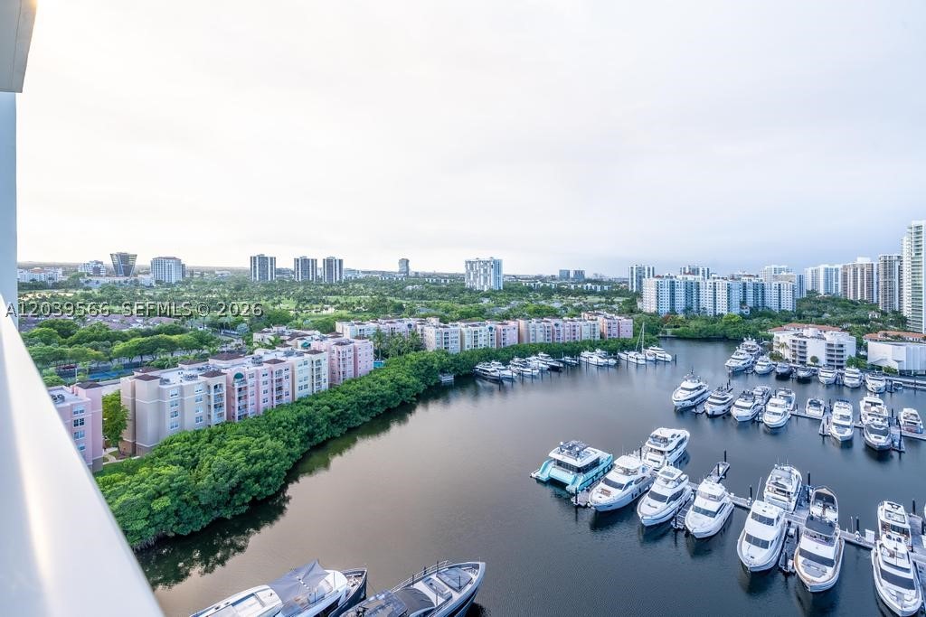 MARINA TOWER CONDO - Residential