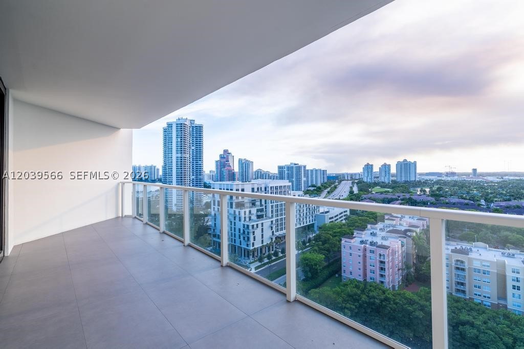 MARINA TOWER CONDO - Residential