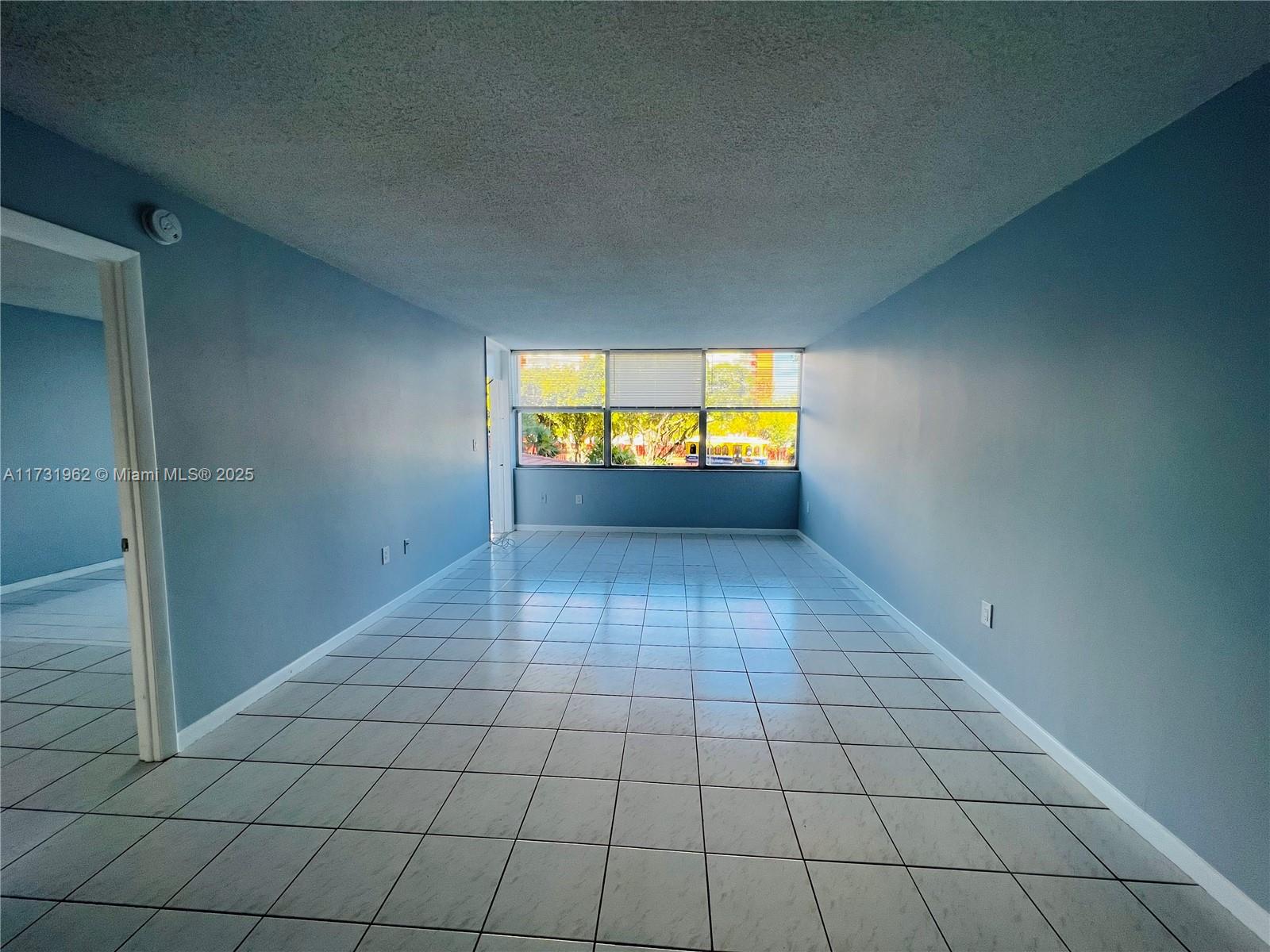 WILSHIRE CONDO - Residential Lease