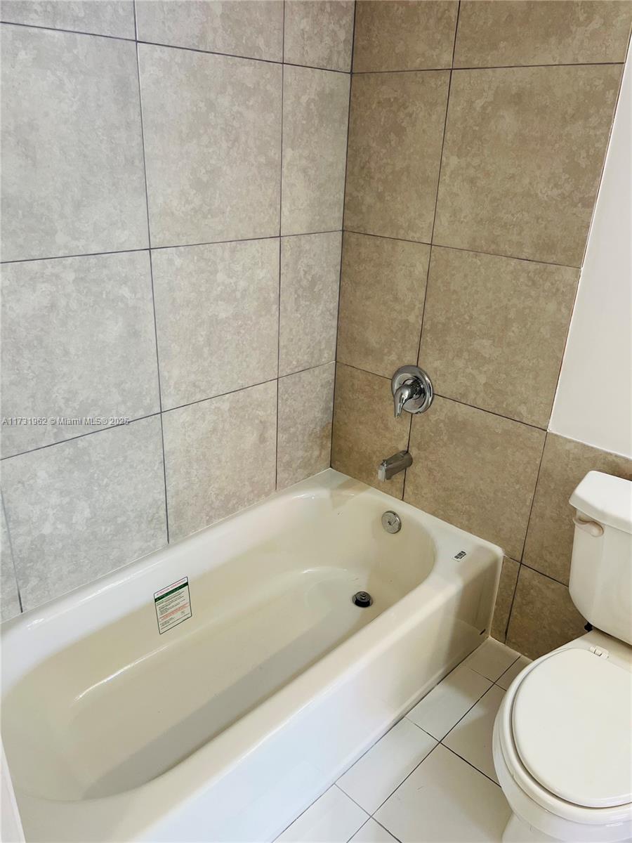 WILSHIRE CONDO - Residential Lease