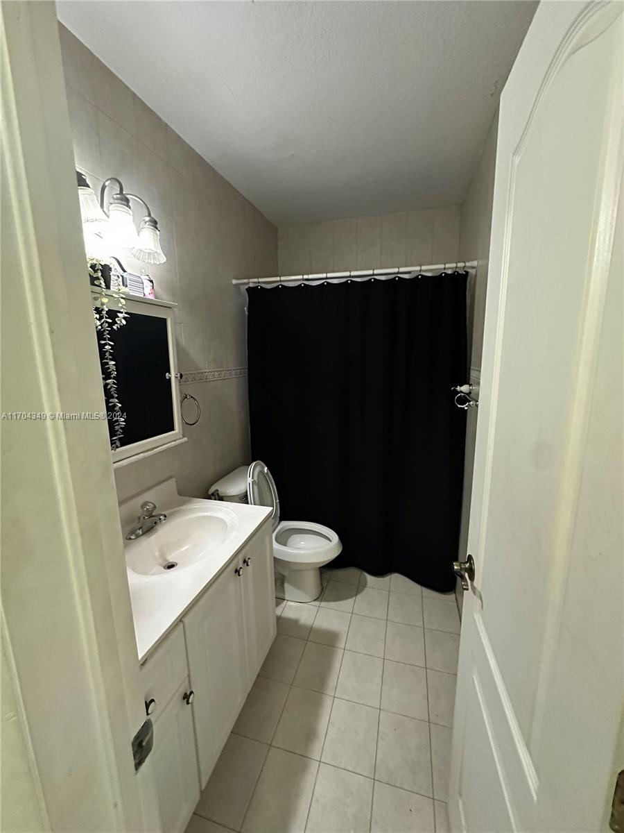 OCOEE PARK - Residential Income