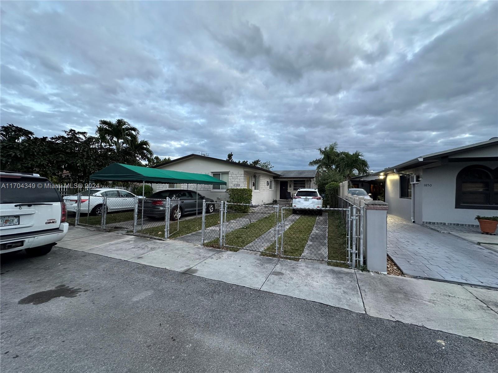 OCOEE PARK - Residential Income