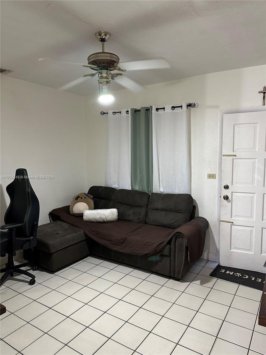 OCOEE PARK - Residential Income