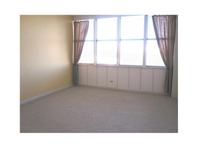 PARKVIEW POINT CONDO - Residential Lease