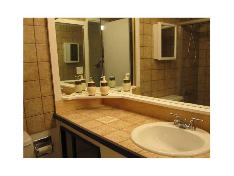 PARKVIEW POINT CONDO - Residential Lease