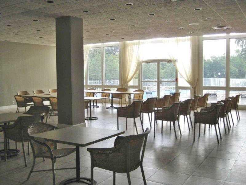 PARKVIEW POINT CONDO - Residential Lease