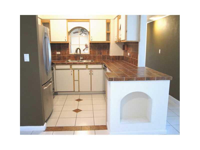 PARKVIEW POINT CONDO - Residential Lease