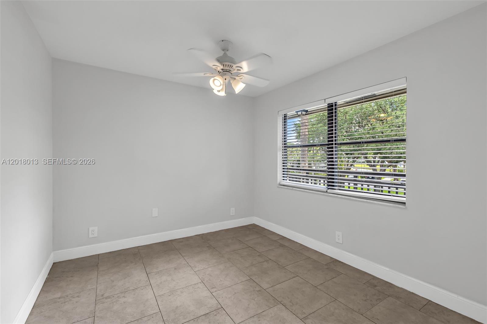 DELRAY OAKS CONDO - Residential