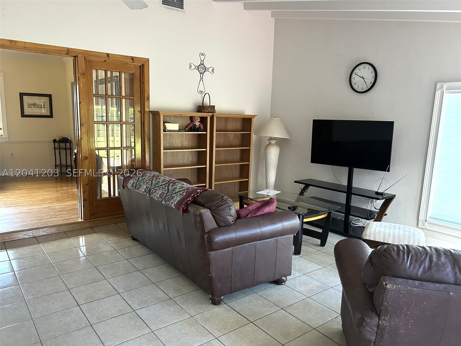 MIAMI SHORES SEC 3 - Residential