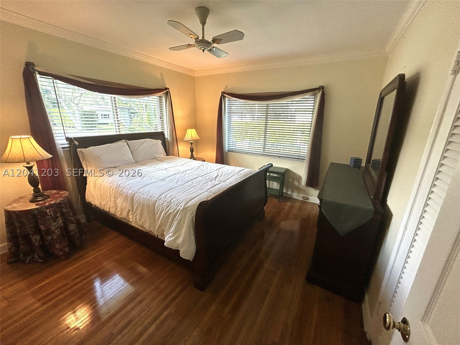MIAMI SHORES SEC 3 - Residential