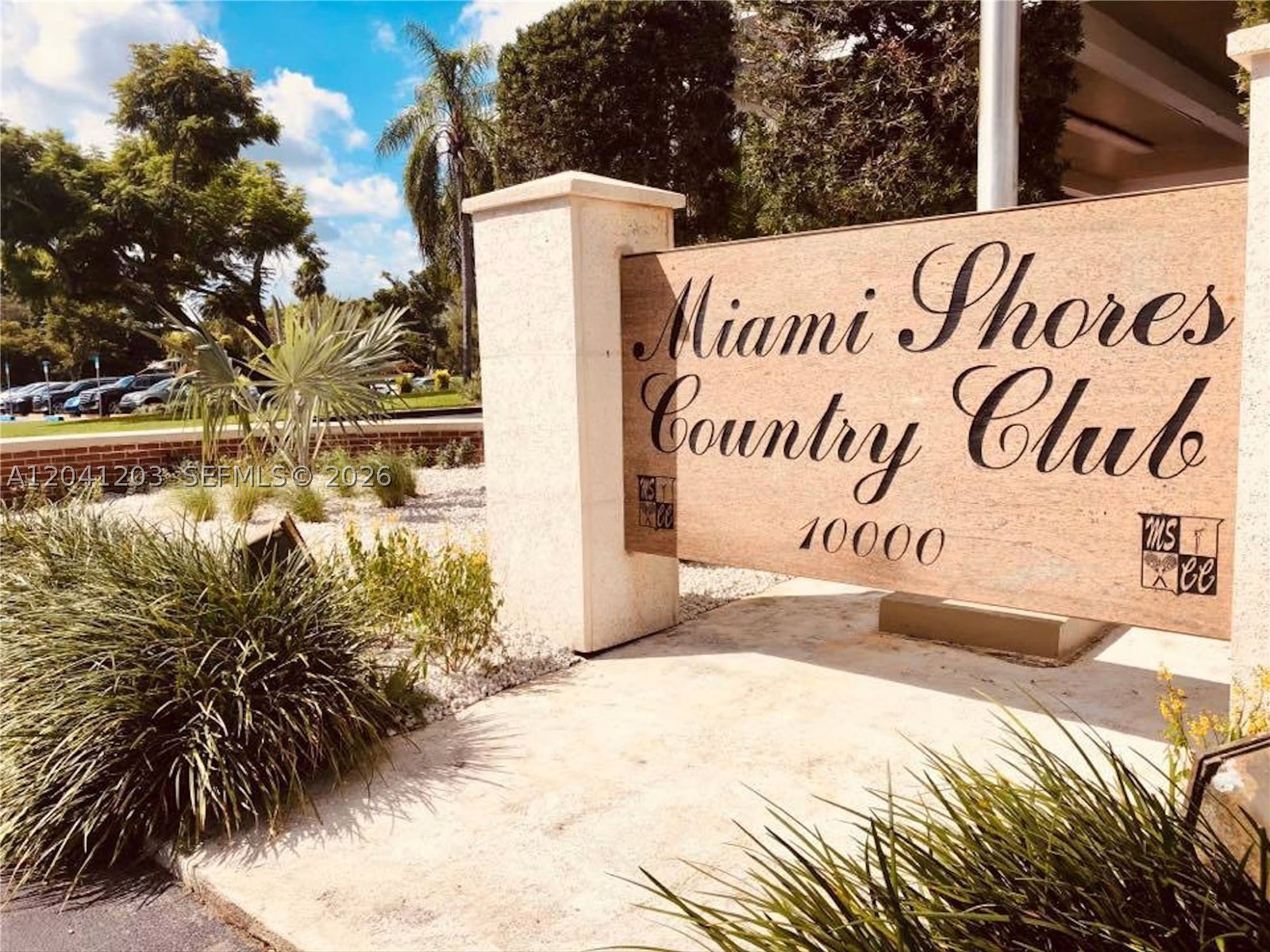 MIAMI SHORES SEC 3 - Residential