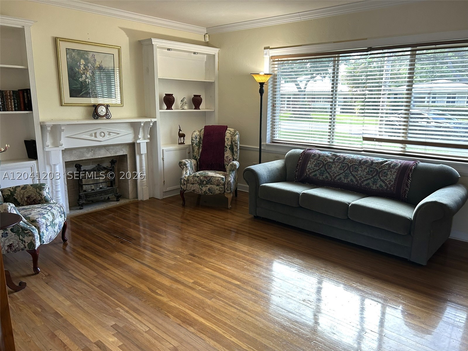 MIAMI SHORES SEC 3 - Residential