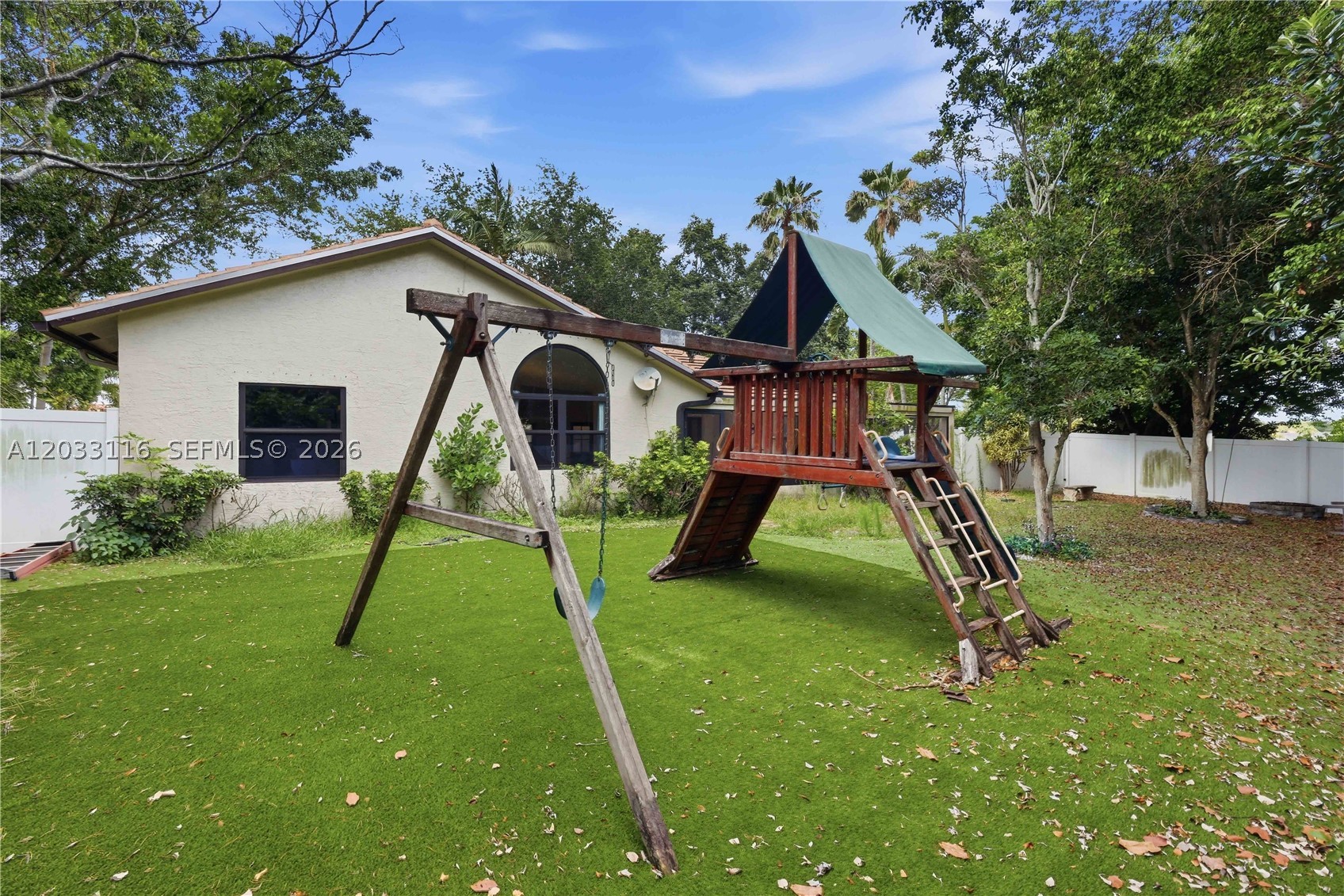 WHITEHORSE ESTATES - Residential