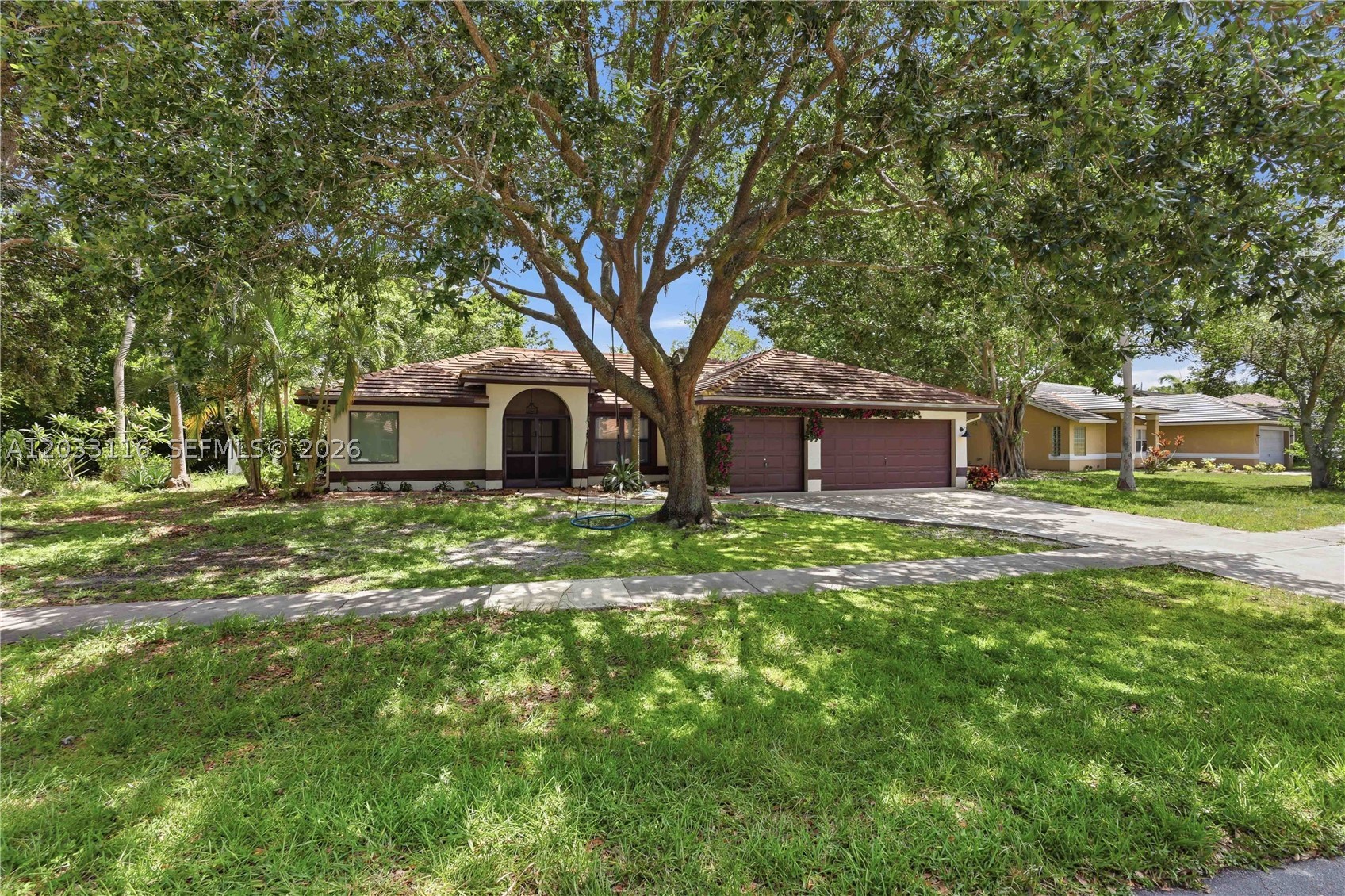 WHITEHORSE ESTATES - Residential