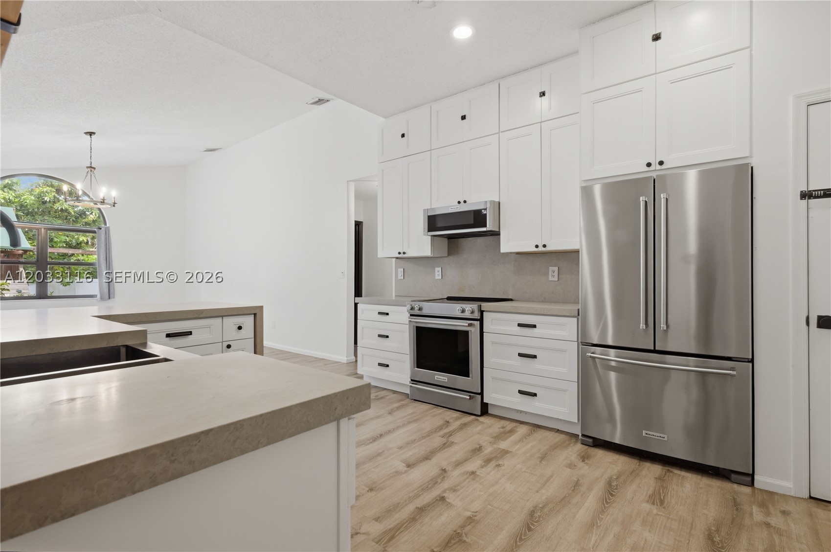 WHITEHORSE ESTATES - Residential