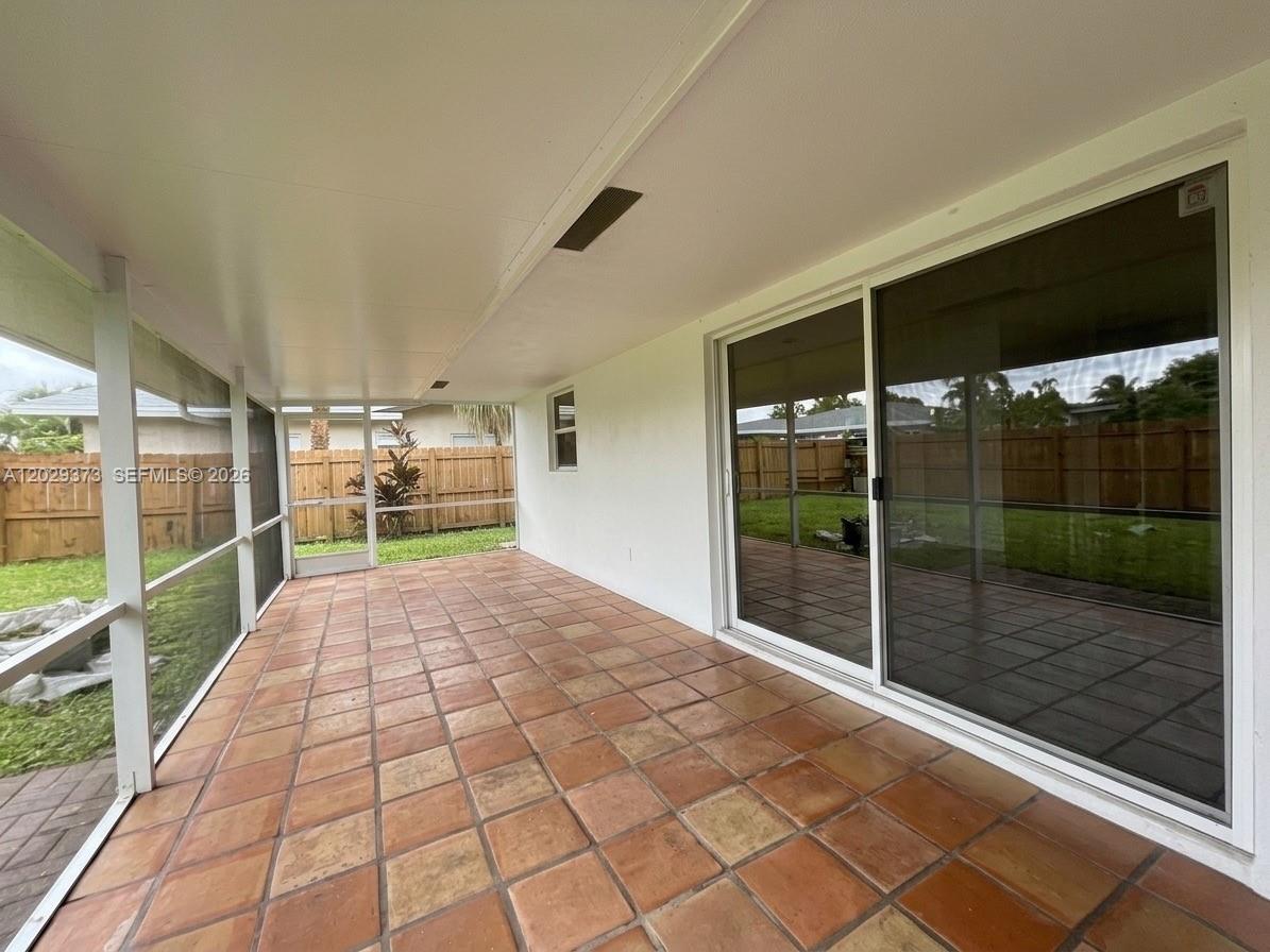 PALM-AIRE VILLAGE 2ND SEC - Residential