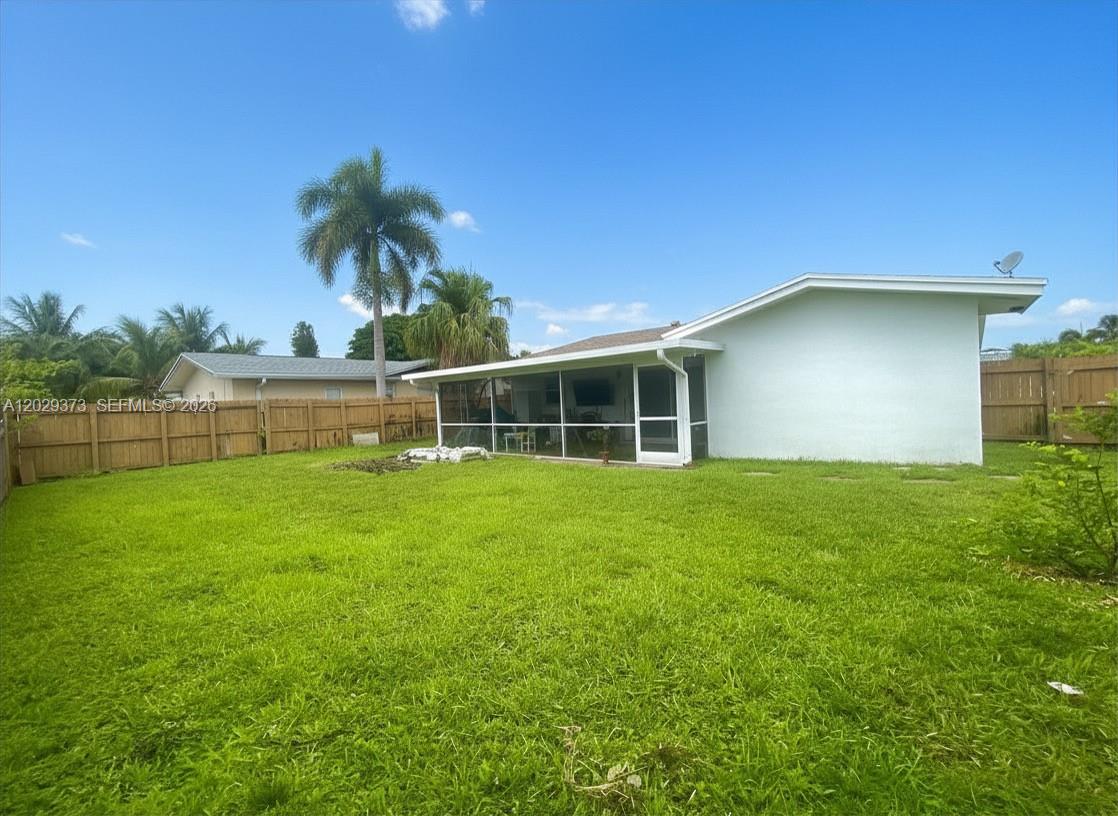 PALM-AIRE VILLAGE 2ND SEC - Residential