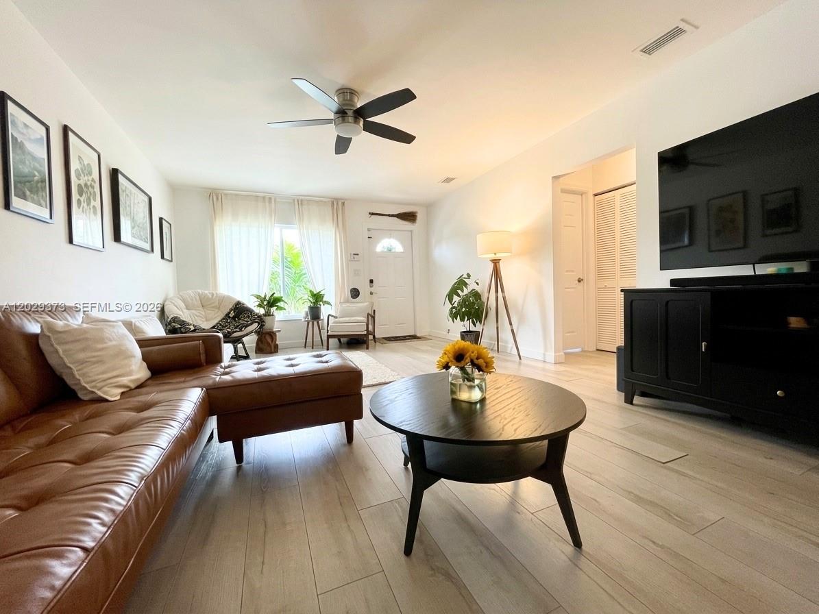 PALM-AIRE VILLAGE 2ND SEC - Residential