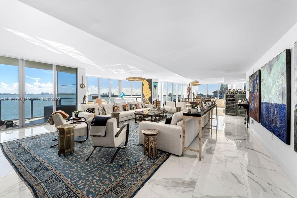 BISCAYNE BEACH CONDO - Residential