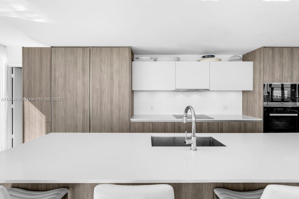 BISCAYNE BEACH CONDO - Residential