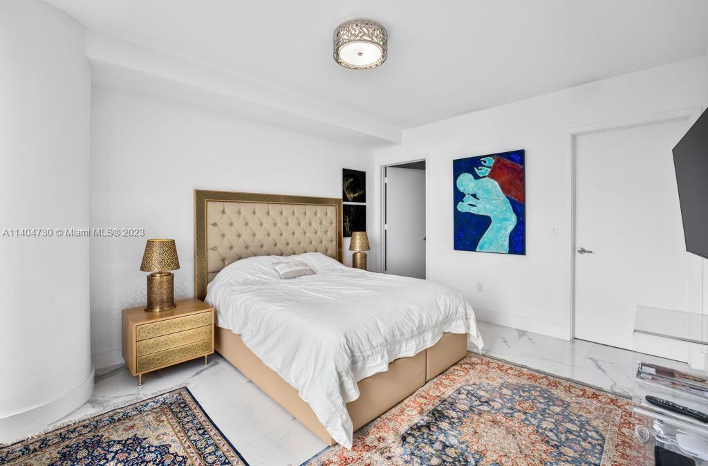 BISCAYNE BEACH CONDO - Residential