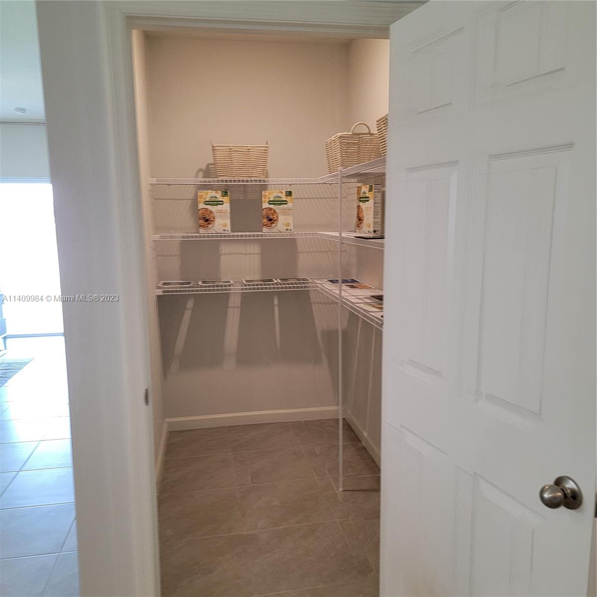 VERANO SOUTH PUD 1 - POD - Residential Lease