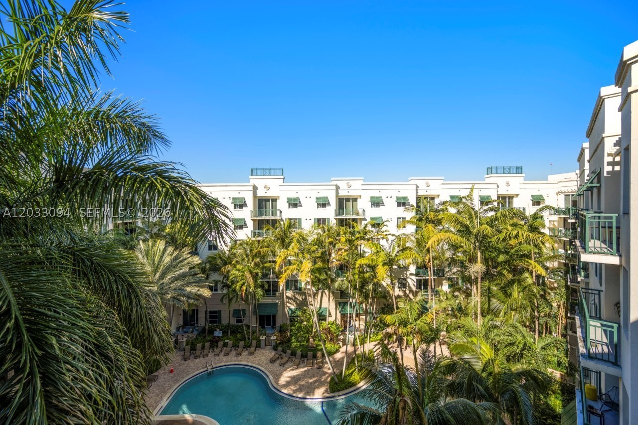 VERANDA CONDO - Residential Lease
