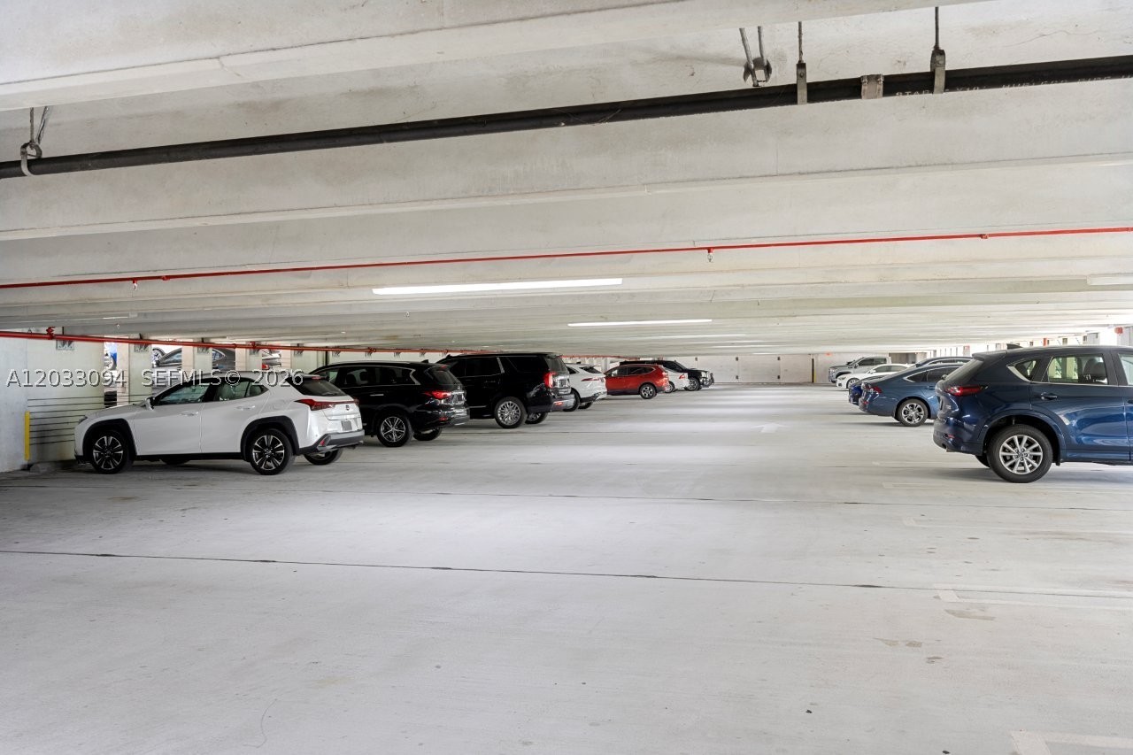 VERANDA CONDO - Residential Lease