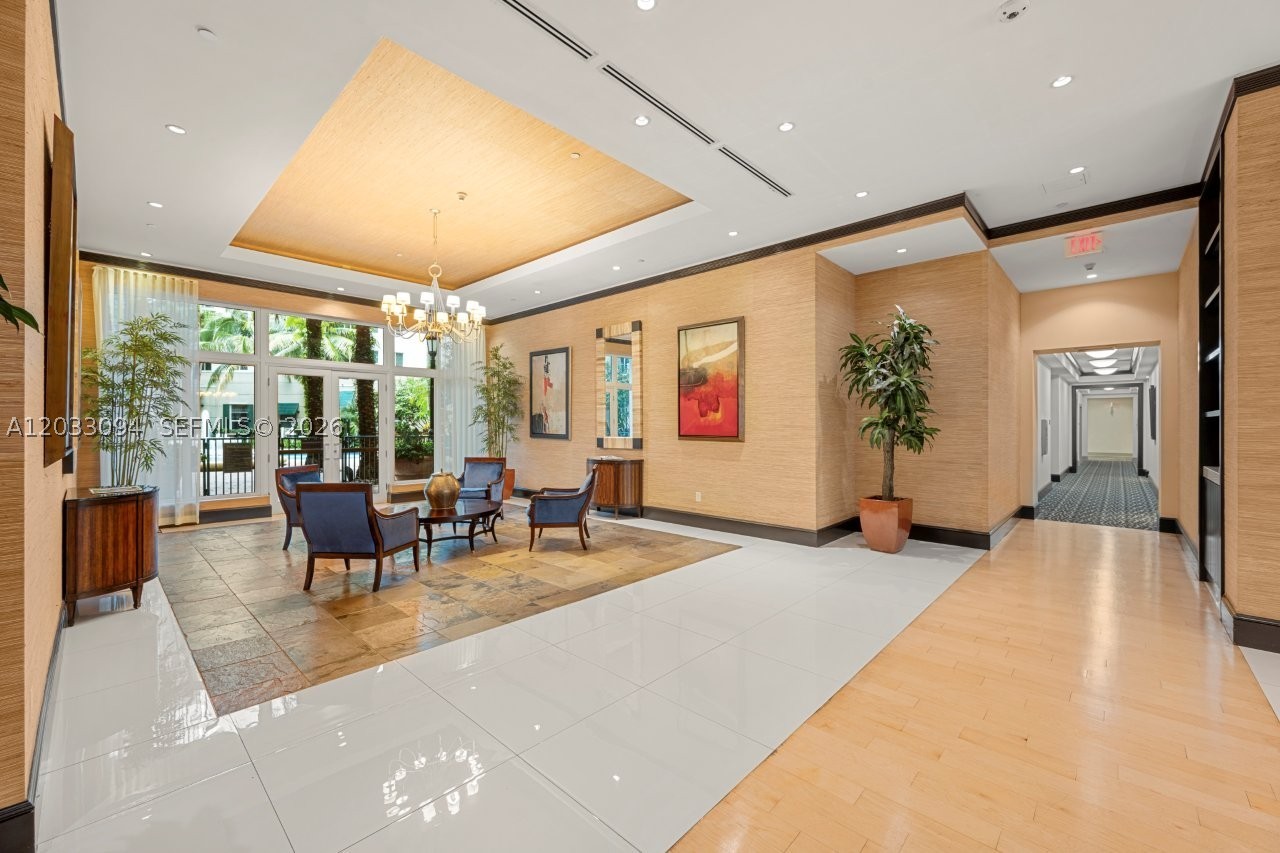 VERANDA CONDO - Residential Lease