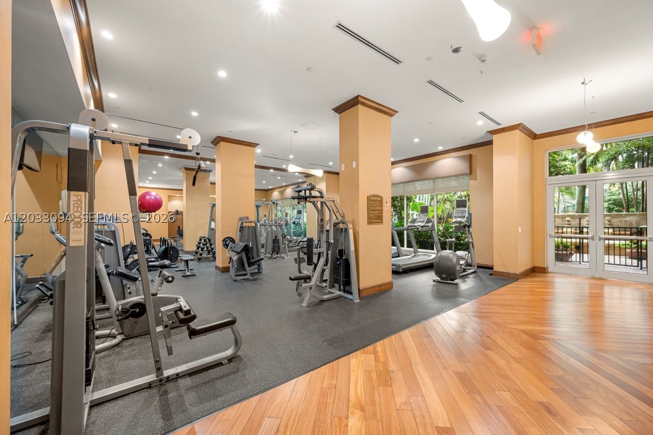 VERANDA CONDO - Residential Lease