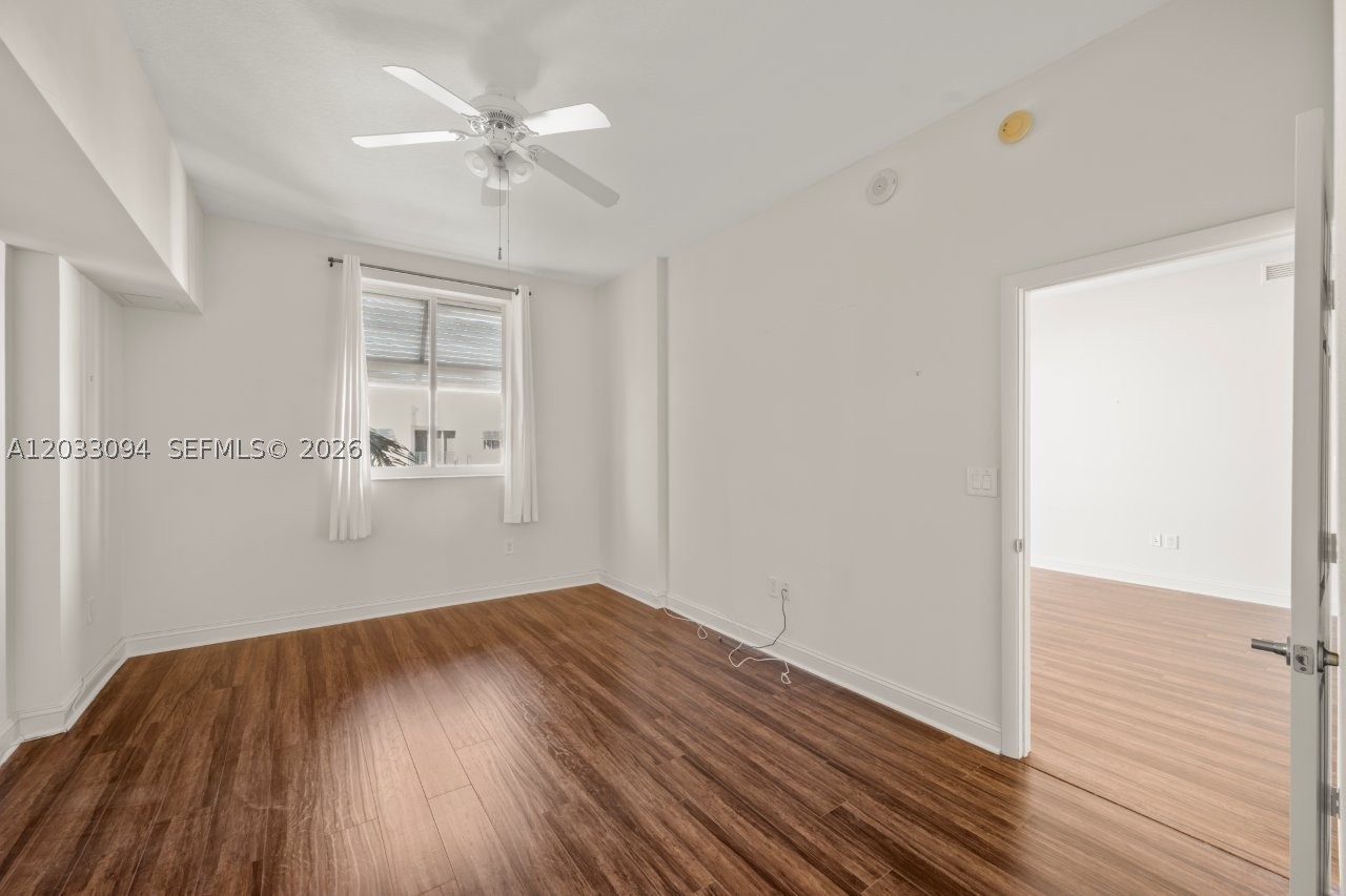 VERANDA CONDO - Residential Lease