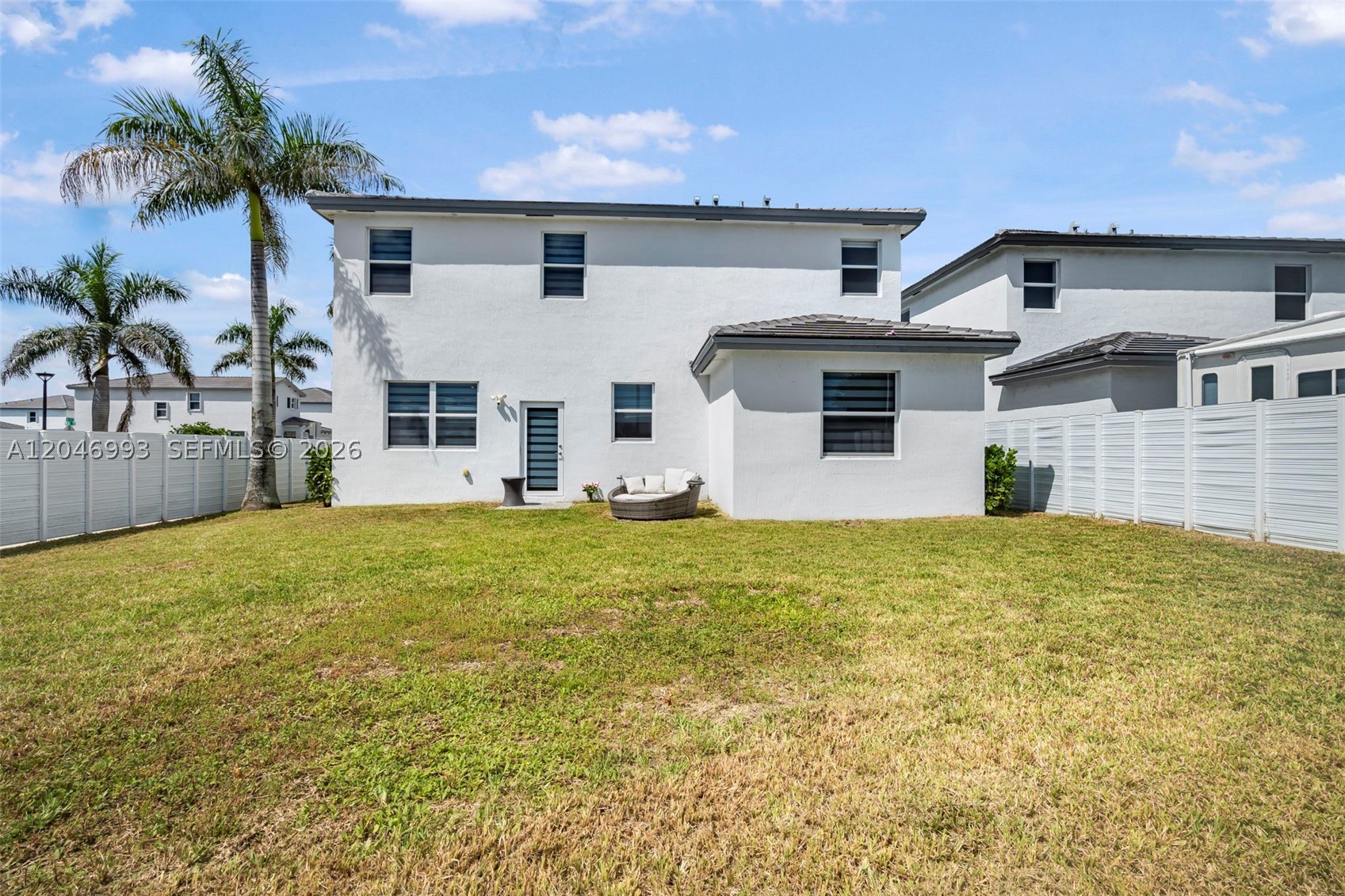 SIENA NORTH - Residential Lease