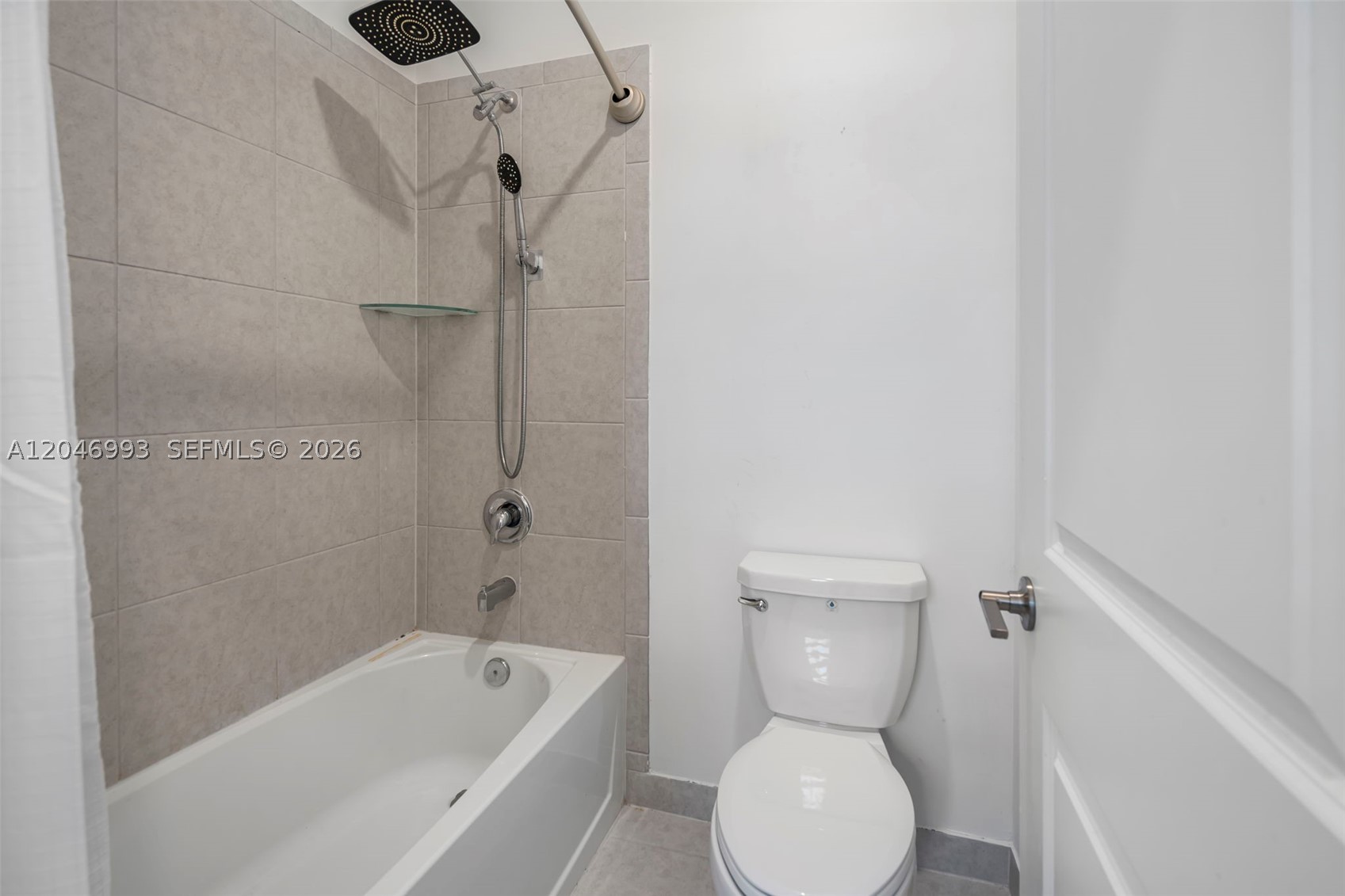 SIENA NORTH - Residential Lease