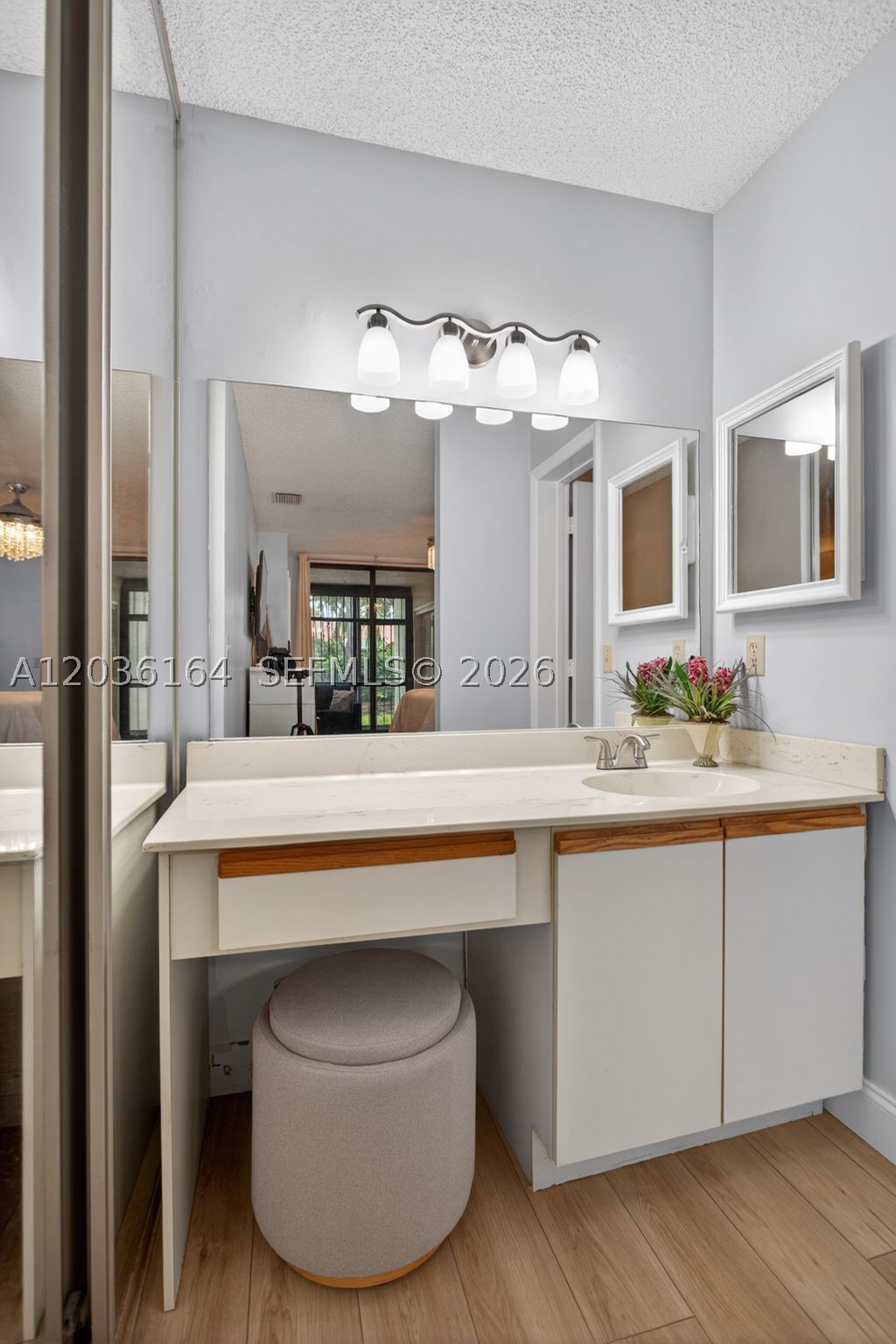 APPLEWOOD VILLAGE III - Residential