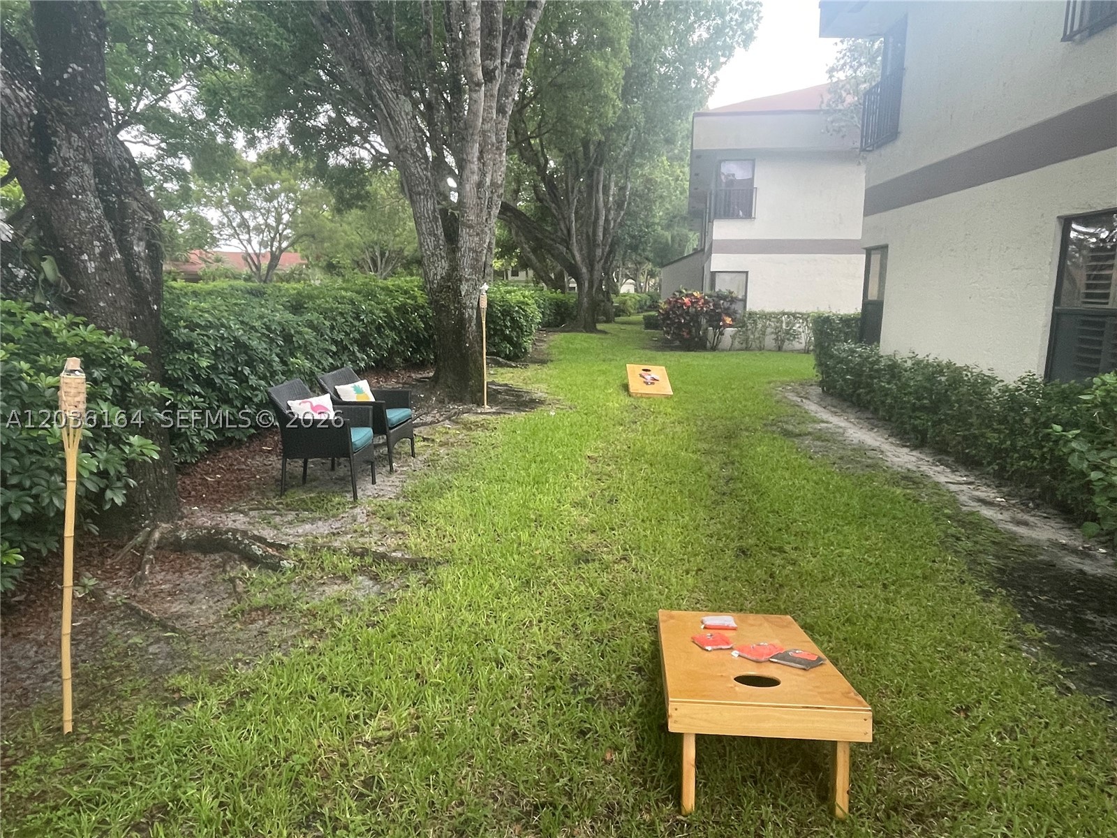 APPLEWOOD VILLAGE III - Residential